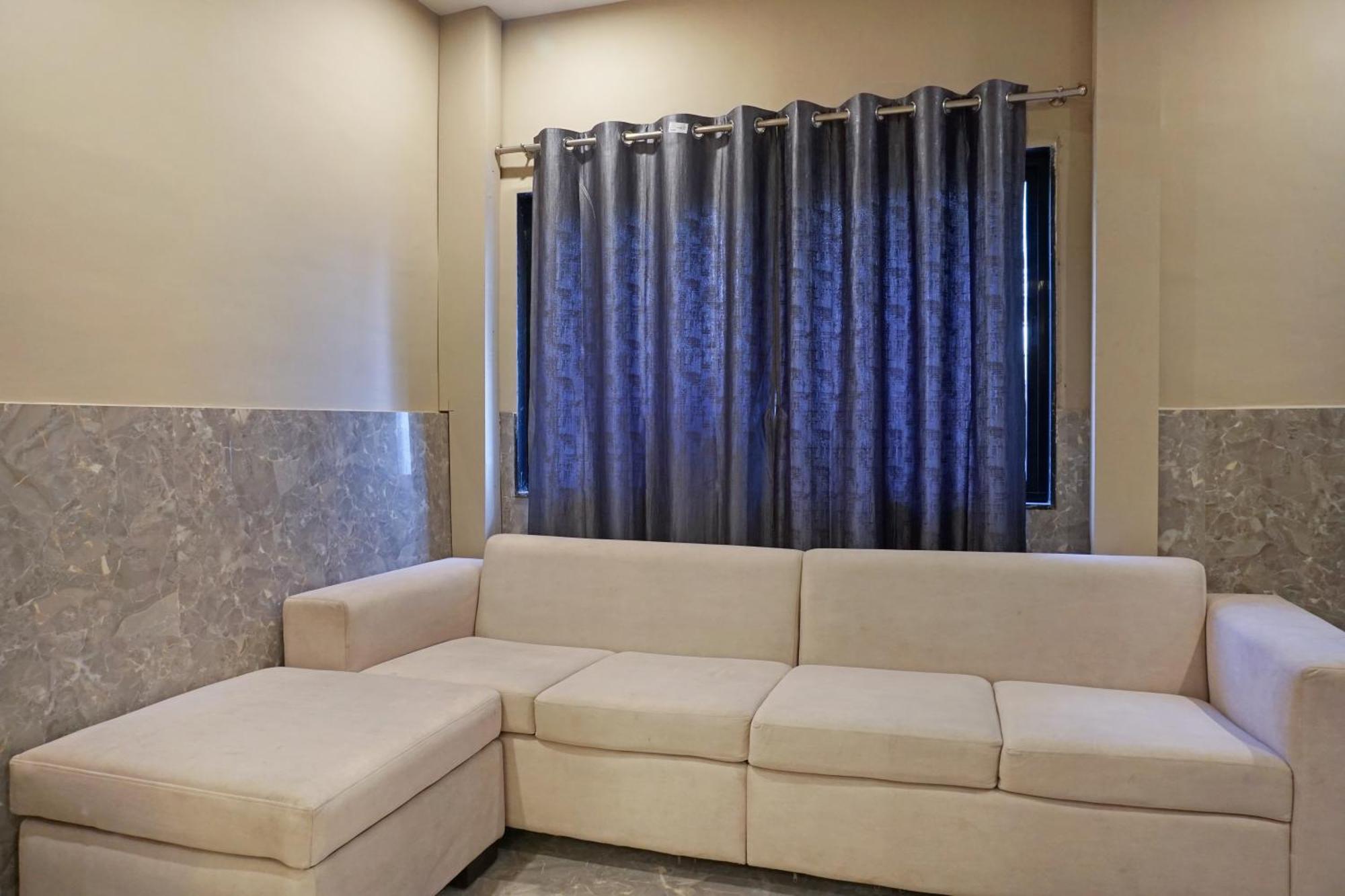 מומביי Hotel Nest Inn מראה חיצוני תמונה